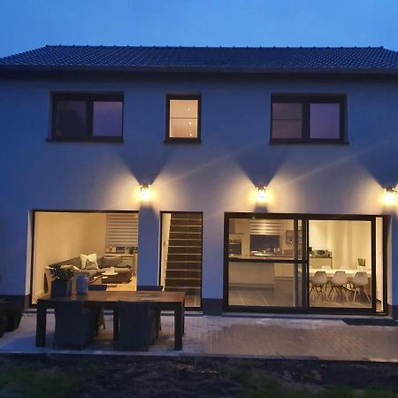 Vakantiehuis Vida Lanaken Εξωτερικό φωτογραφία